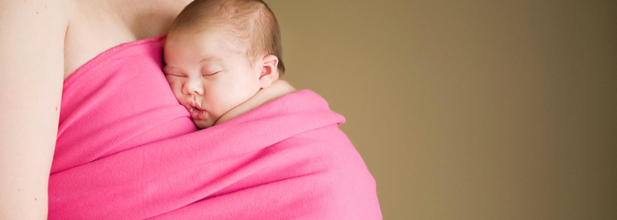 Fascia porta-bebè: la legatura a sostegno del proprio bimbo