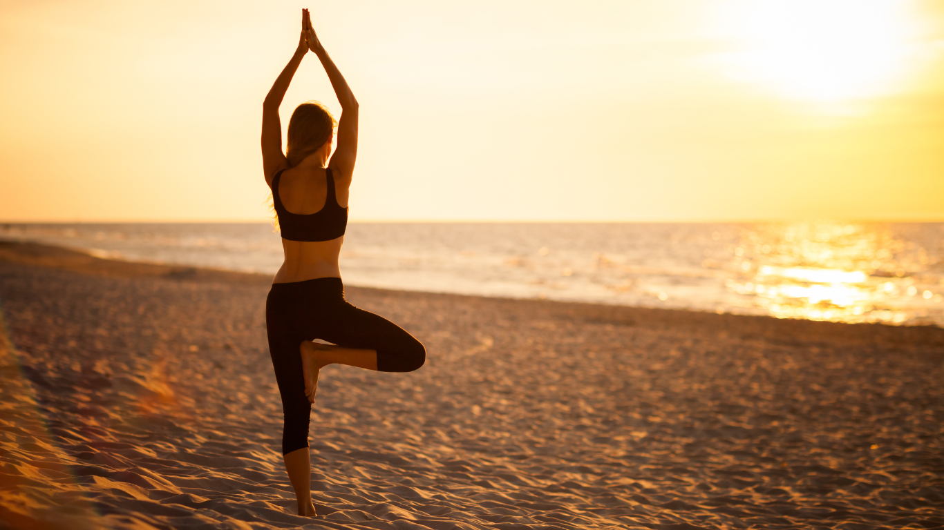 Beach Yoga Dolce Vita